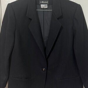 Sag Harbor Women's Classic Black Blazer